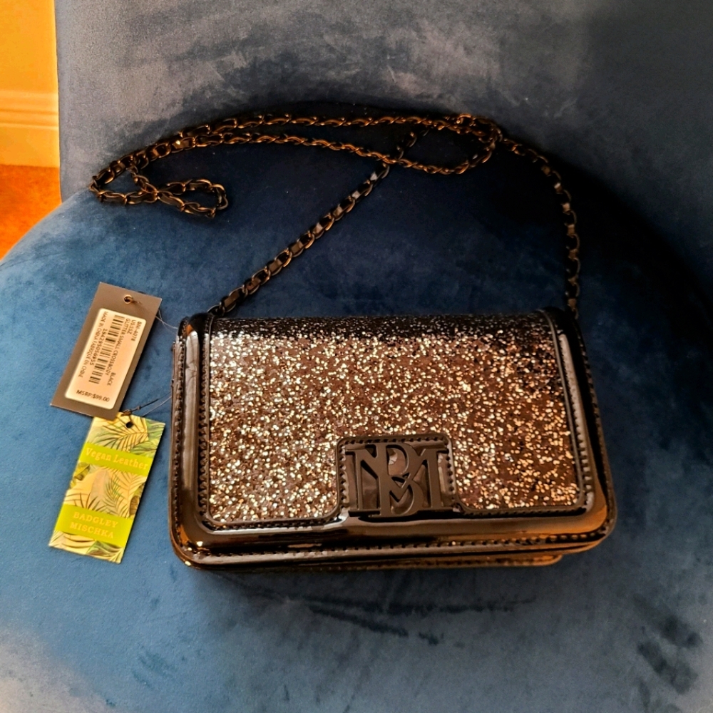 Badgley Mischka black patent/glitter purse